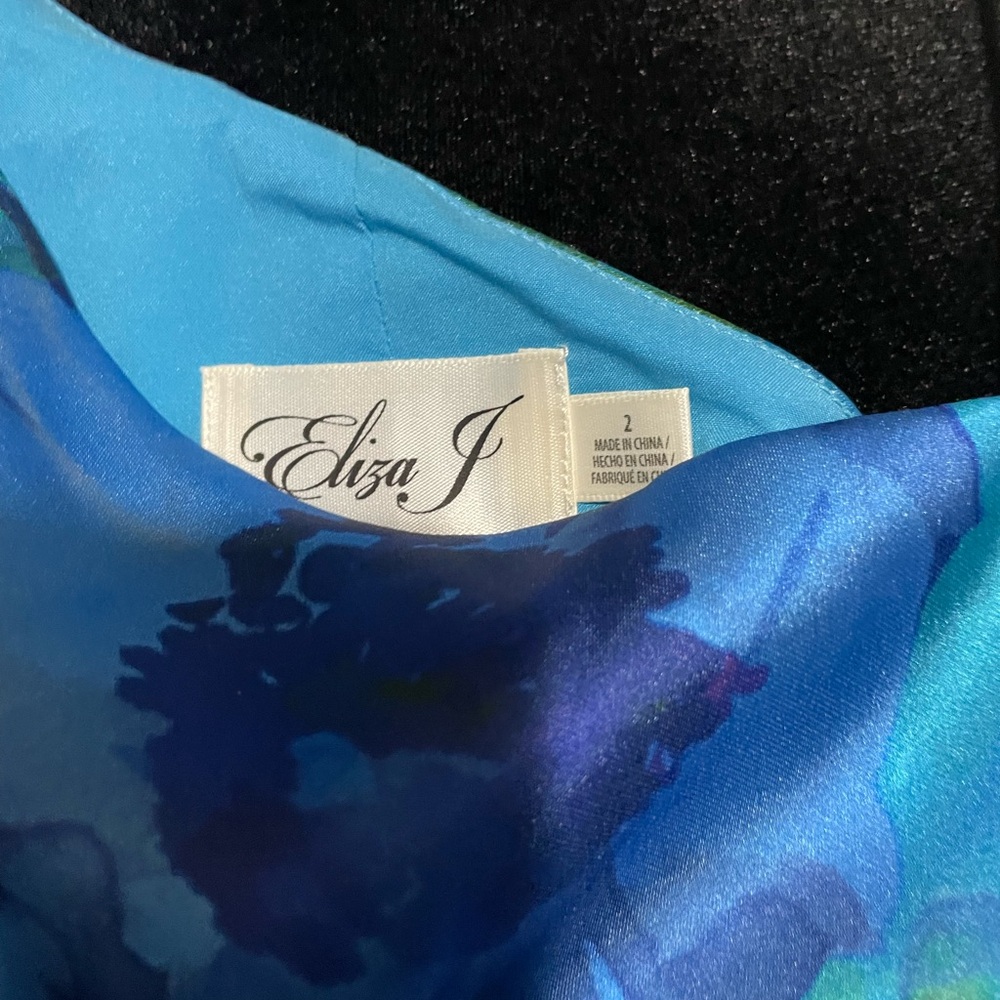 Floral One Shoulder Ruffle Cocktail Dress - Picture 4 of 13